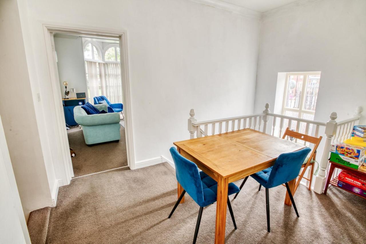 リンカーンPass The Keys 2 Bed Flat In Old School Houseアパートメント エクステリア 写真